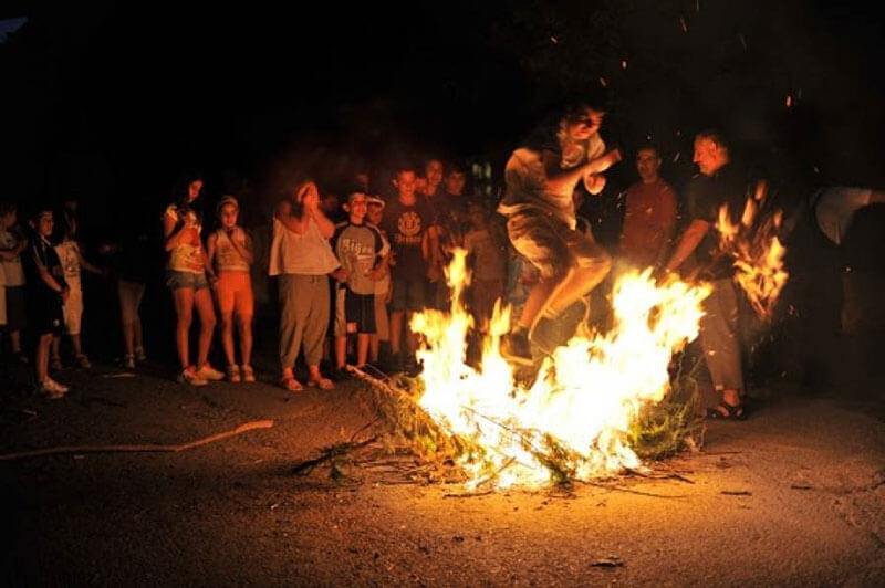 Η γιορτή του Κλήδωνα από τον πολιτιστικό σύλλογο «ΑΓΓΕΛΟΣ ΣΙΚΕΛΙΑΝΟΣ»