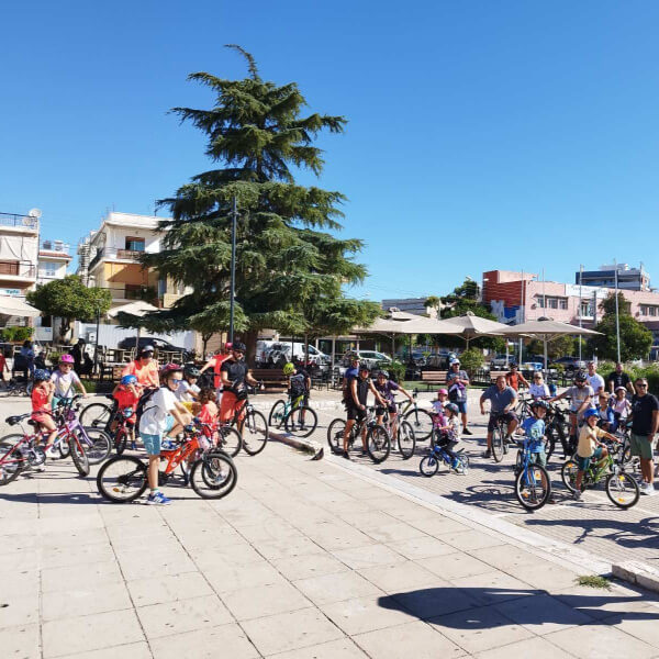 Με επιτυχία πραγματοποιήθηκε ο Ποδηλατικός Γύρος Ηλιούπολης στο πλαίσιο της Ευρωπαϊκής Εβδομάδας Κινητικότητας