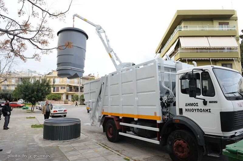 Αυξάνονται οι υπόγειοι κάδοι στην Ηλιούπολη