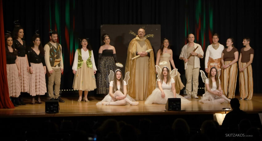 Κατάμεστο το Δημοτικό Θέατρο Ηλιούπολης για την παιδική όπερα «Ο Μαγικός Αυλός του Μότσαρτ... η Παπαγκένα αφηγείται!»