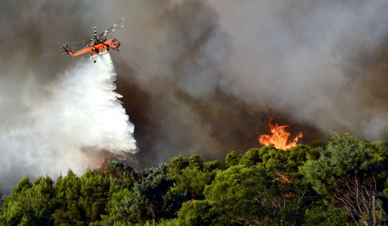 Σε κατάσταση επιφυλακής ο Δήμος Ηλιούπολης για εκδήλωση πυρκαγιάς