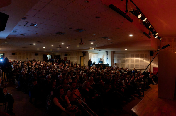 Ηλιούπολη: Με μεγάλη επιτυχία ολοκληρώθηκε το διήμερο θεατρικό δρώμενο της εθελοντικής ομάδας «Η Γειτονιά Μας» Ηλιούπολη: Με μεγάλη επιτυχία ολοκληρώθηκε το διήμερο θεατρικό δρώμενο της εθελοντικής ομάδας «Η Γειτονιά Μας»